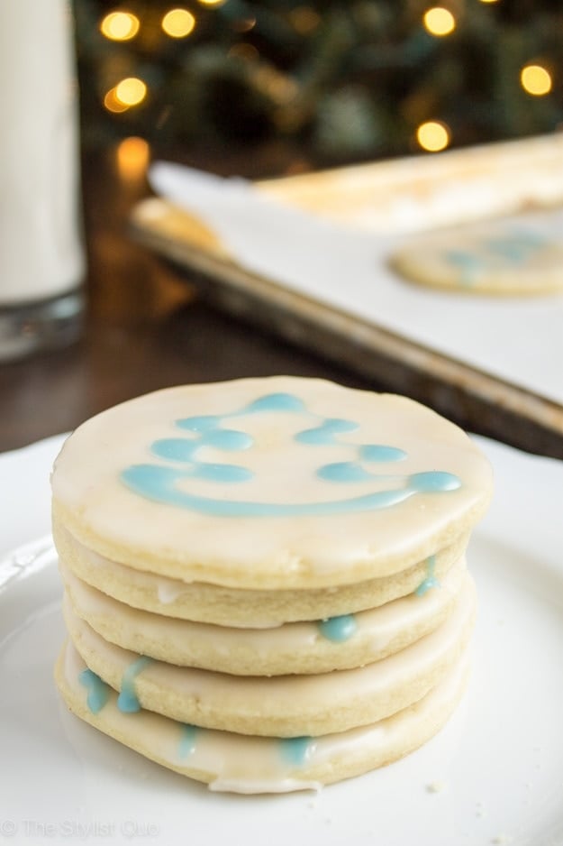 Gluten-Free Christmas Cookies with Homemade Icing - 40 Aprons