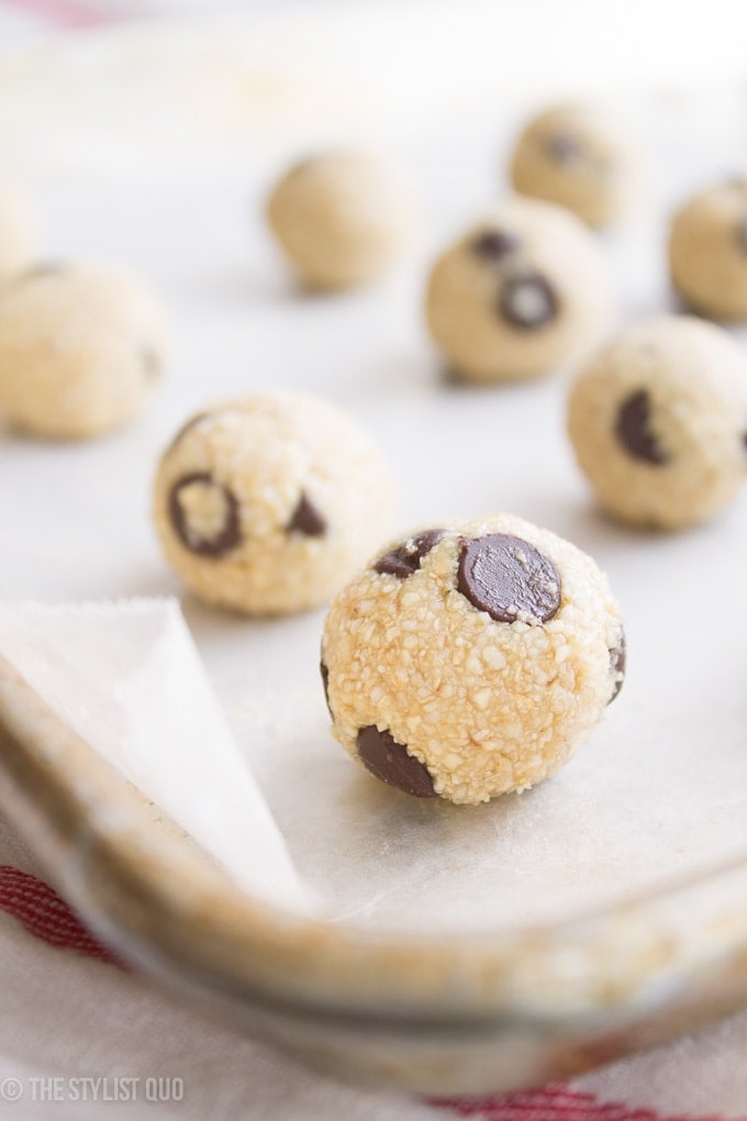 Raw Cookie Dough Balls // The Stylist Quo