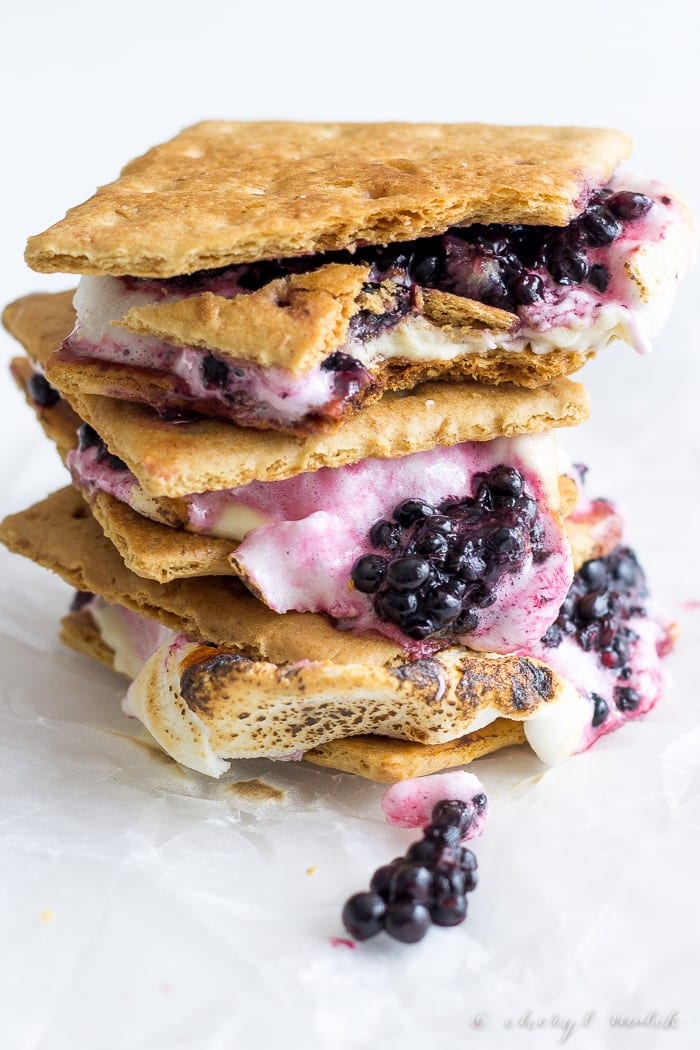 Blackberry white chocolate smores are the ultimate summer treat. Ripe blackberries, melty white chocolate, toasted marshmallow, & buttery graham crackers. 