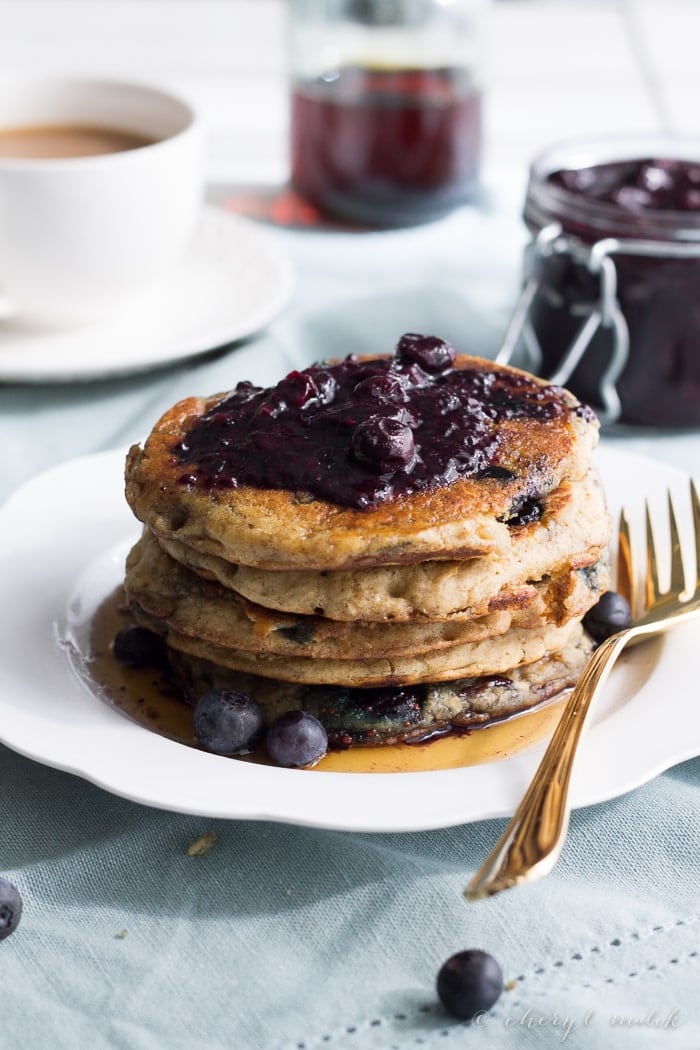 Blueberry Oatmeal Pancakes (Vegan, Gluten Free) - 40 Aprons