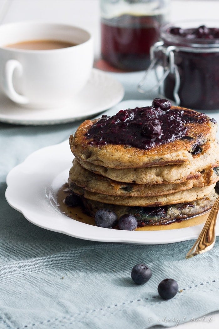 Blueberry Oatmeal Pancakes (Vegan, Gluten Free). Perfect, perfect, perfect