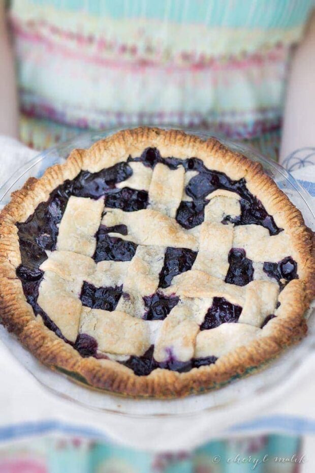 Vegan Blueberry Pie - 40 Aprons