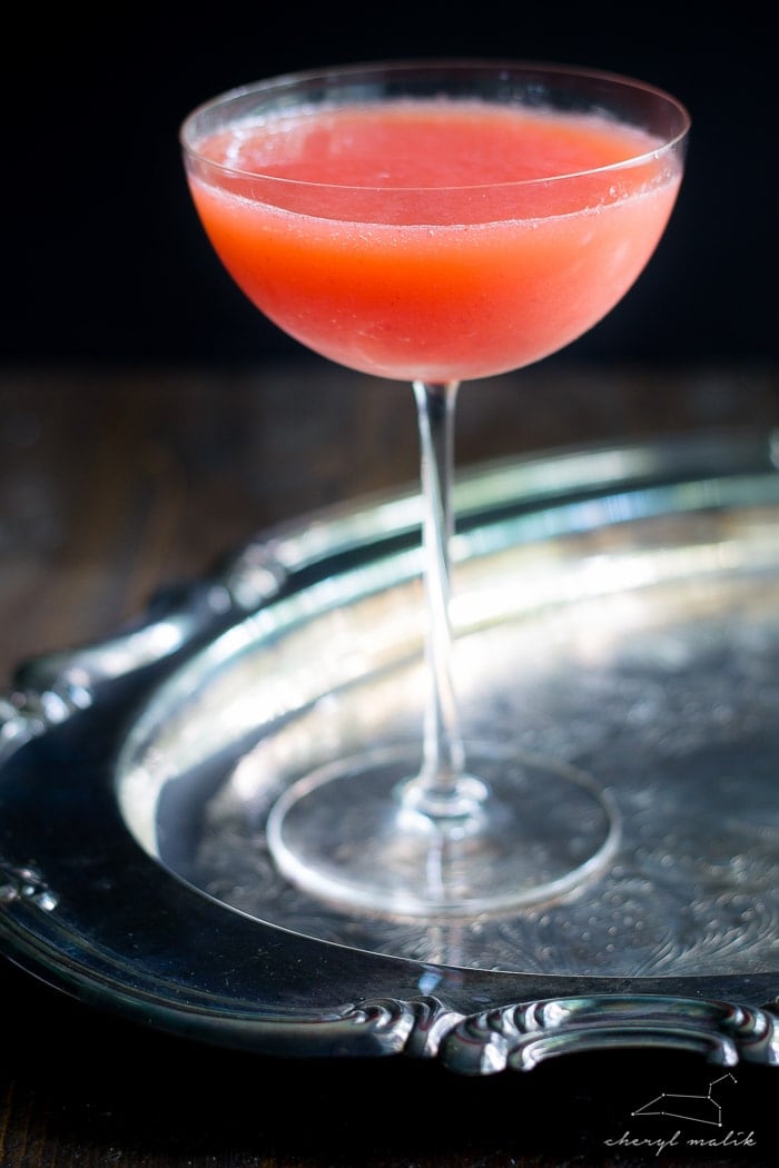 Redhead cinner. This strawberry and whiskey cocktail is fruit and warm, bright and cozy.. and is about to become your new year-round favorite cocktail!