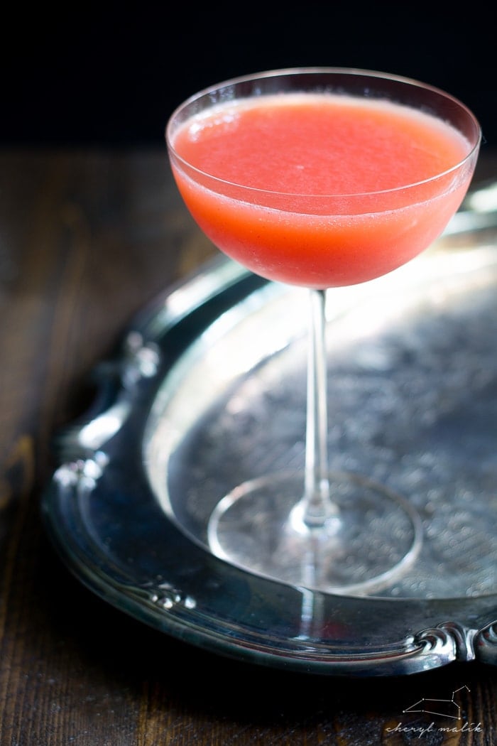 Redhead cinner. This strawberry and whiskey cocktail is fruit and warm, bright and cozy.. and is about to become your new year-round favorite cocktail!