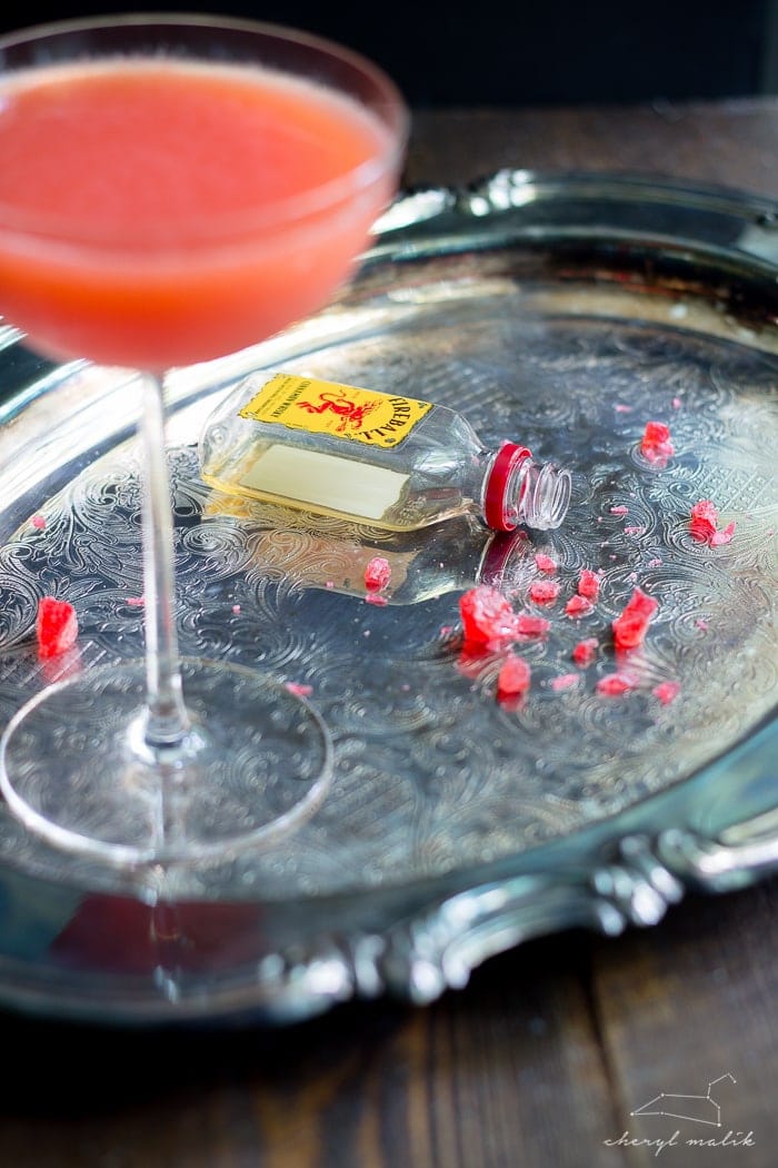 Redhead cinner. This strawberry and whiskey cocktail is fruit and warm, bright and cozy.. and is about to become your new year-round favorite cocktail!
