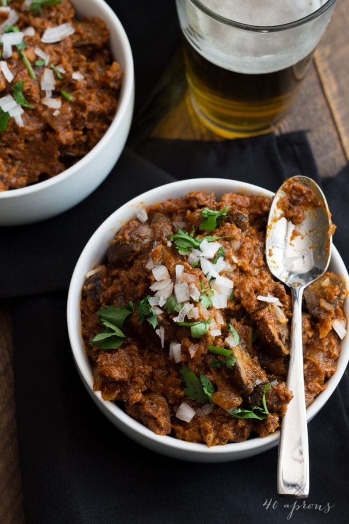 The best vegan chili I've ever had! Uses ground seitan and mushrooms, stout, and chipotle. Freaking delicious.