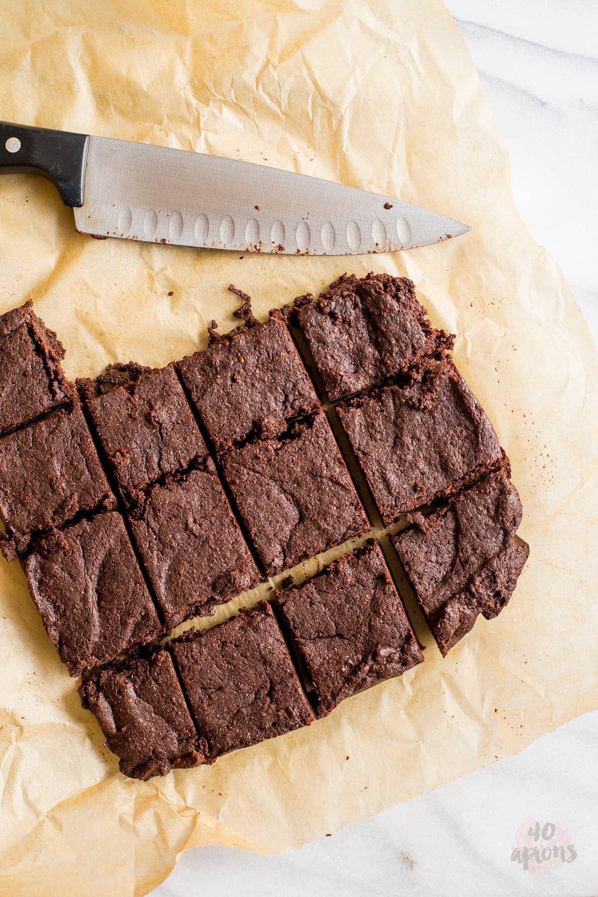 Healthy fudgy brownies - rich, fudgy, dense, and chewy, but with no refined sugar or flour! Everything is awesome! // 40 Aprons