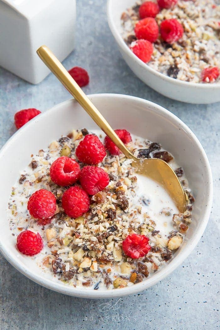 Paleo Cereal (3 Minutes, Gluten-Free, Vegan) - 40 Aprons