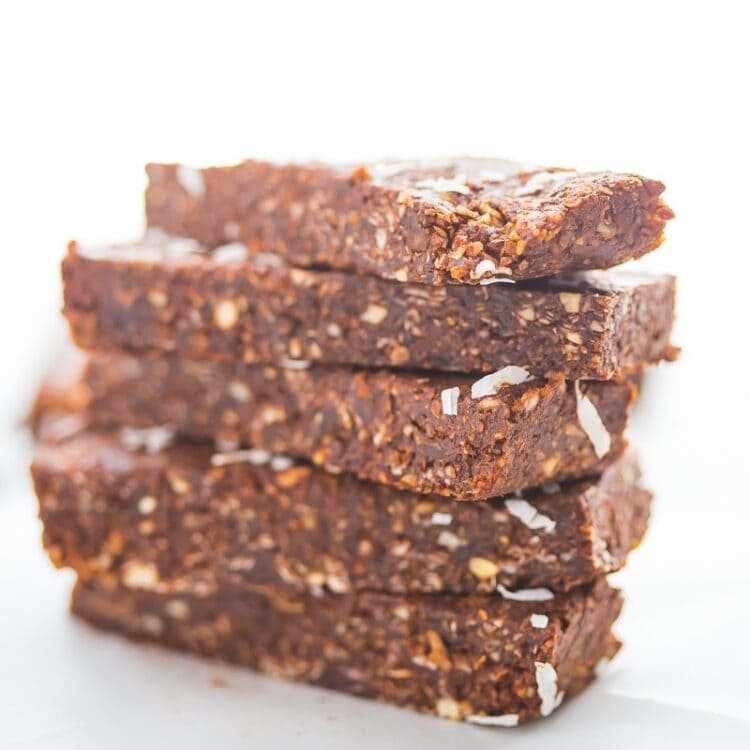These paleo Almond Joy Lara bars are the perfect combination of coconut and chocolate and are super healthy. A filling and quick paleo snack, they're also Whole30-compliant. Very similar to chocolate coconut chew Lara bars.