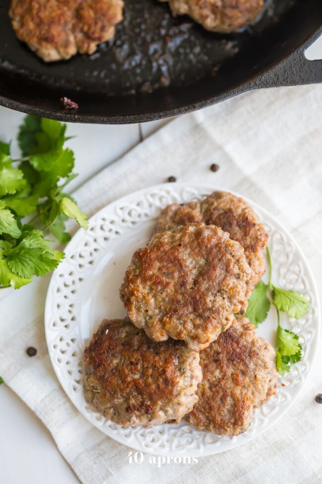 Easy Whole30 Breakfast Sausage (Paleo, Gluten Free, Sugar Free) - 40 Aprons