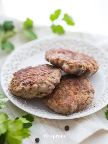 Easy Whole30 Breakfast Sausage (Paleo, Gluten Free, Sugar Free) - 40 Aprons