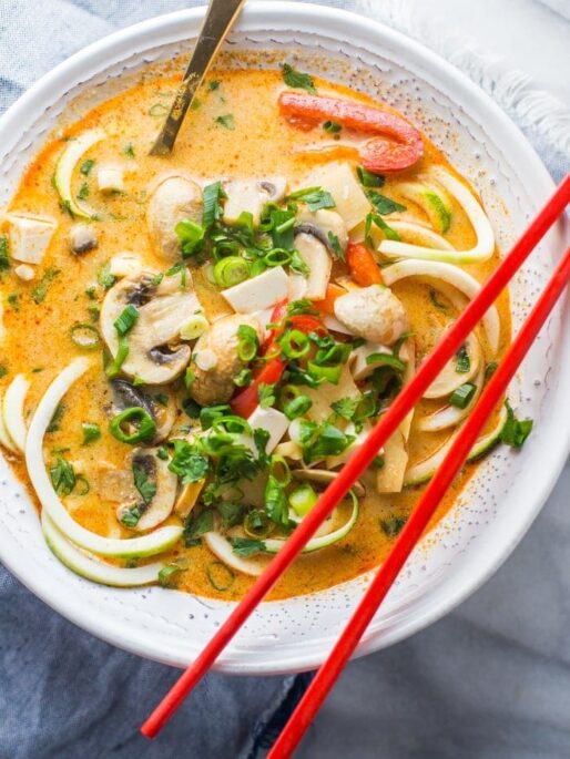 Paleo Coconut Curry Zoodle Soup (Gluten Free, Vegan Option) - 40 Aprons