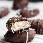 These paleo coconut cream eggs are the perfect paleo Easter treats. Rich and sweet, these vegan Easter eggs are made with only healthy ingredients. Easter is definitely better with paleo coconut cream eggs, right? You'll love these paleo Easter treats because they're simple but delicious!