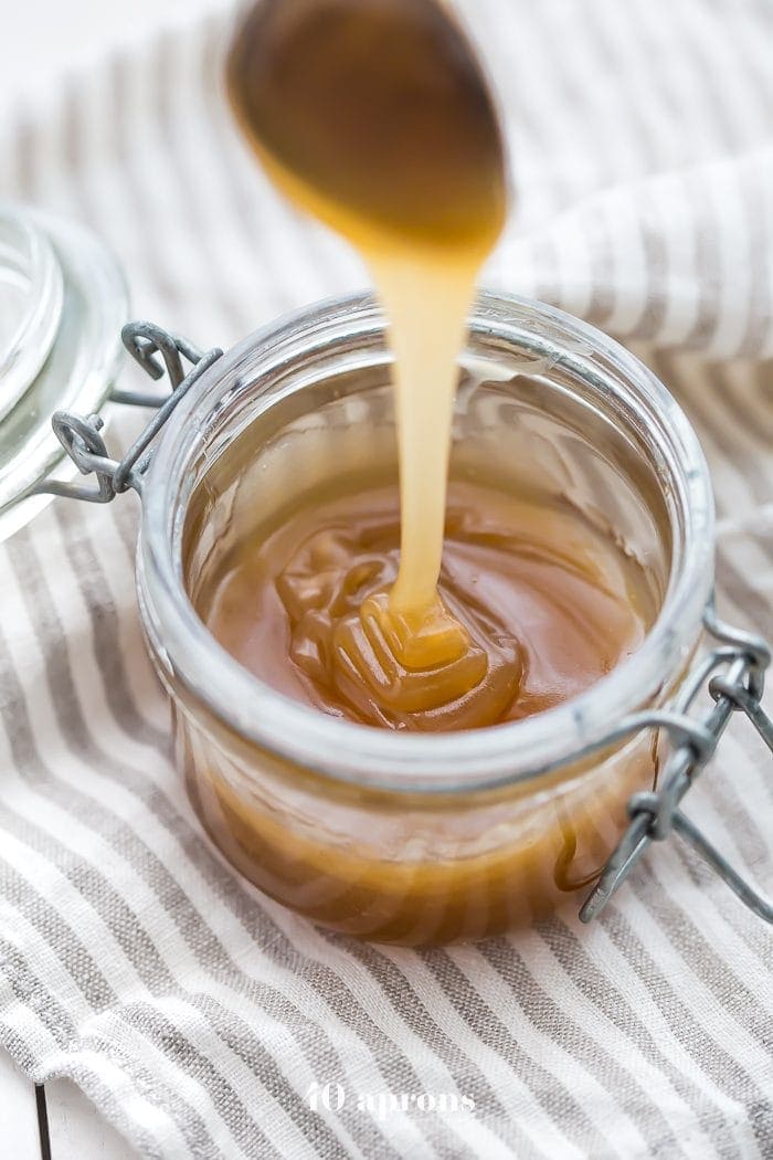 5 Minute Paleo Caramel Sauce (Vegan)