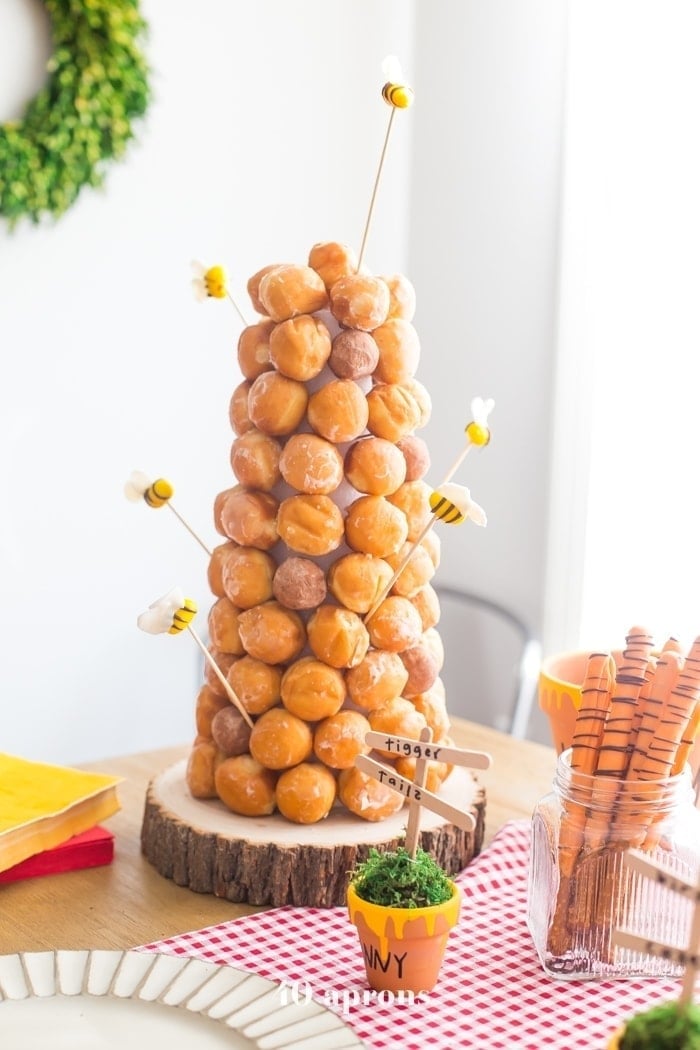 Leo’s DIY Winnie the Pooh Birthday Party