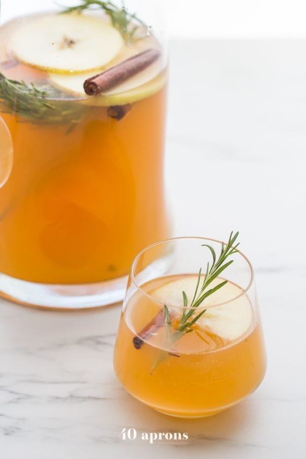 Cinnamon Apple Cider Mimosa Recipe