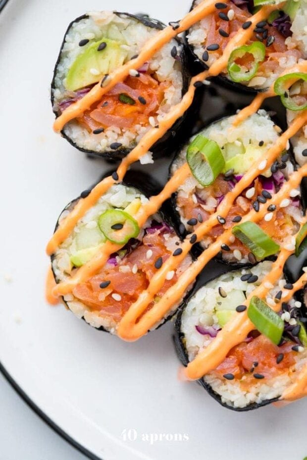 Whole30 Sushi – Spicy Salmon Roll (Low Carb, Paleo, Keto Friendly)