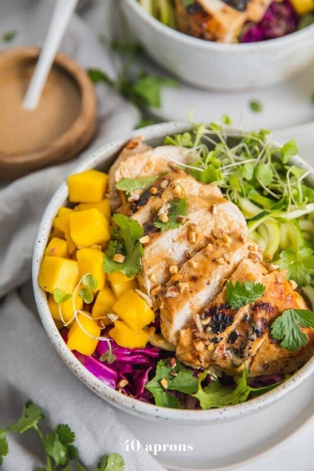 Whole30 Thai Chicken Zoodle Bowl (With “Peanut” Sauce, Paleo, Low Carb)