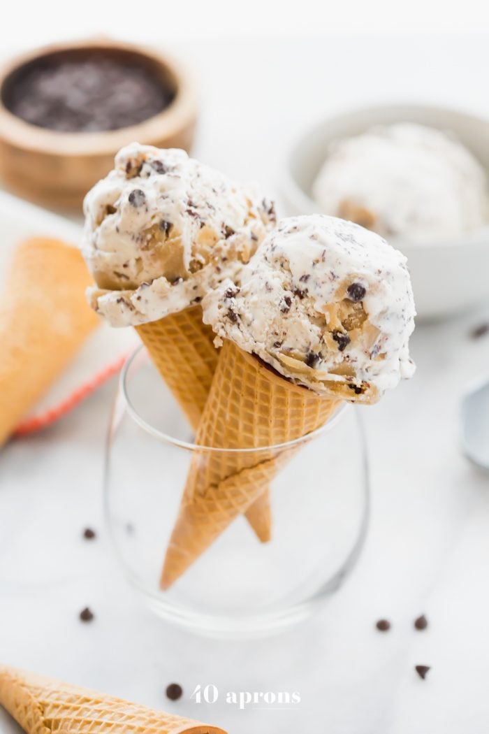 Mini Cookie Dough Ice Cream Cones 