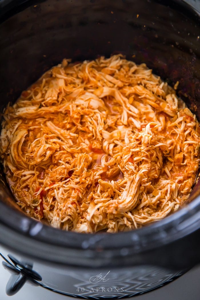 Shredded Mexican chicken in the slow cooker