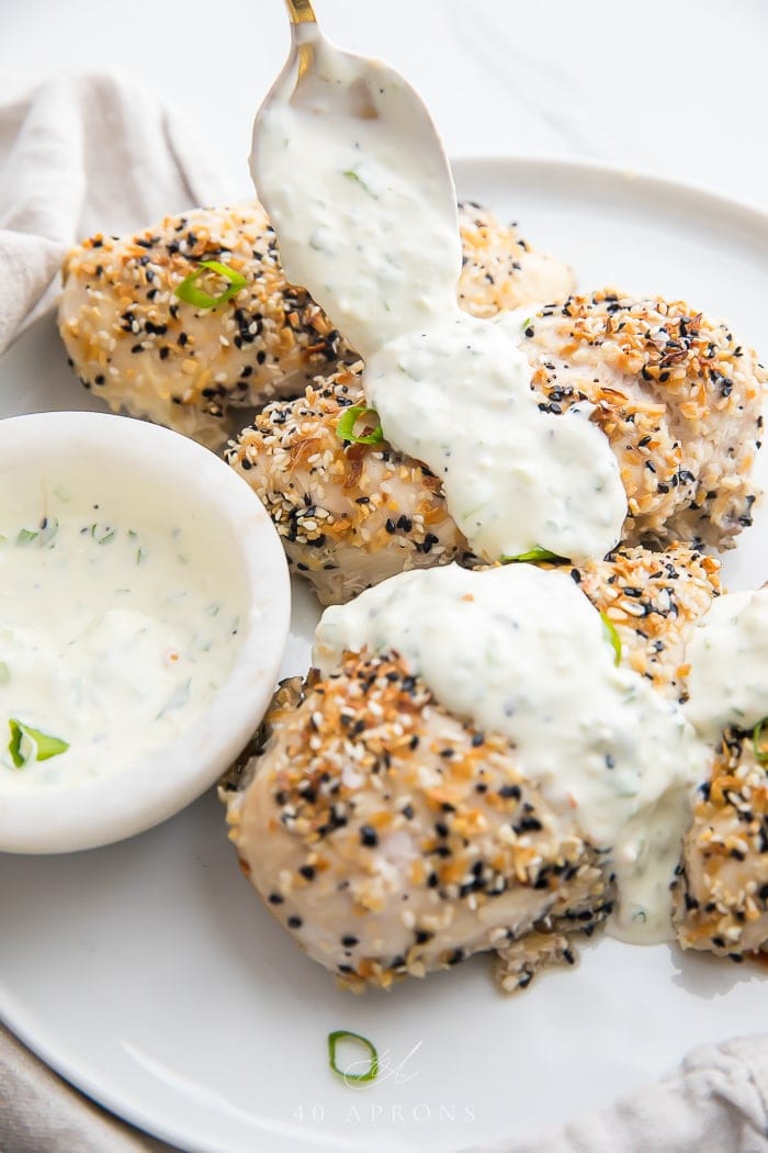 https://40aprons.com/wp-content/uploads/2019/05/everything-bagel-chicken-cream-cheese-sauce-8.jpg