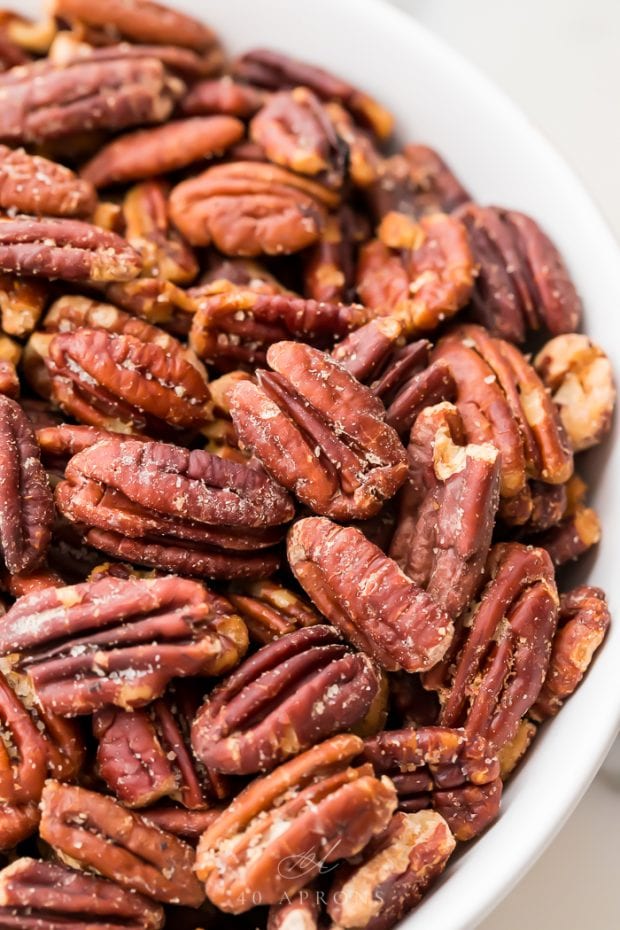 Buttery Toasted Pecans - 40 Aprons