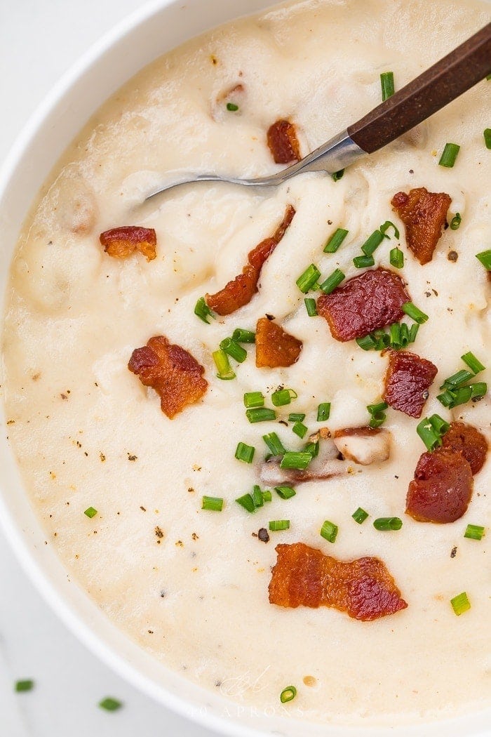 Healthy Potato Soup {Low Calorie, Paleo, Whole30} - Skinny