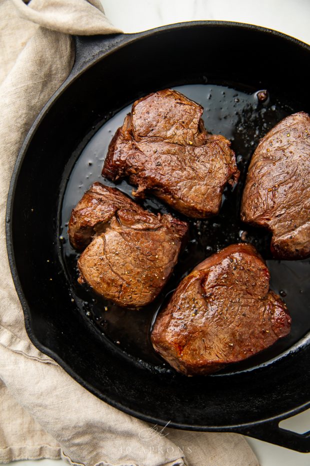 Perfect Filet Mignon With Bearnaise Sauce 40 Aprons