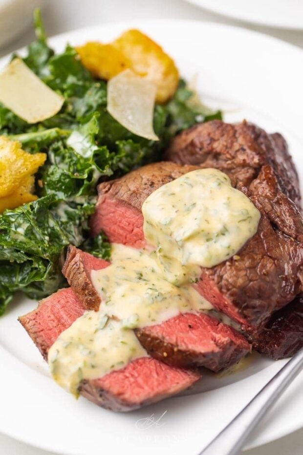 Perfect Filet Mignon with Bearnaise Sauce 40 Aprons