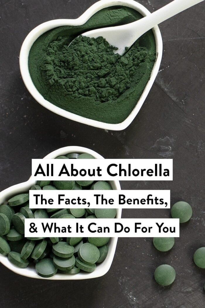 Chlorella in two heart-shaped bowls