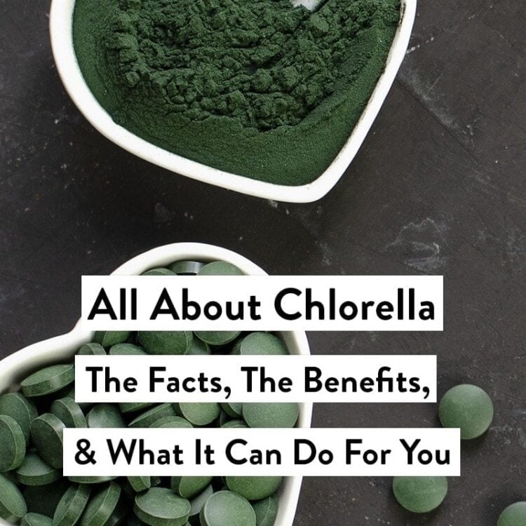 Chlorella in two heart-shaped bowls