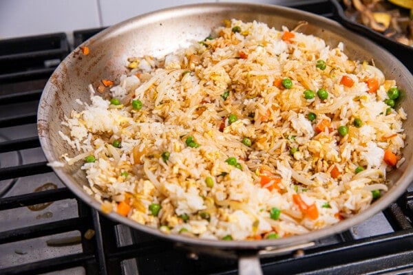 Hibachi Chicken with Fried Rice and Vegetables - 40 Aprons