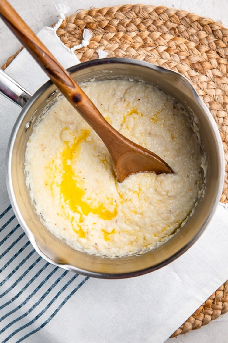Rich & Creamy Grits Recipe (and What Are Grits Anyway?) - 40 Aprons