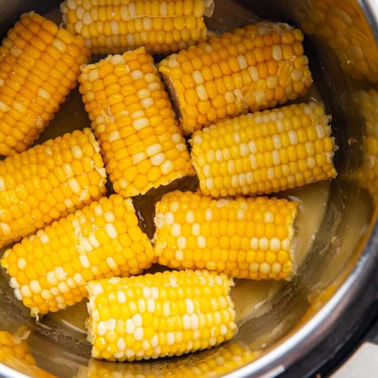 Corn on the cob in the Instant Pot.