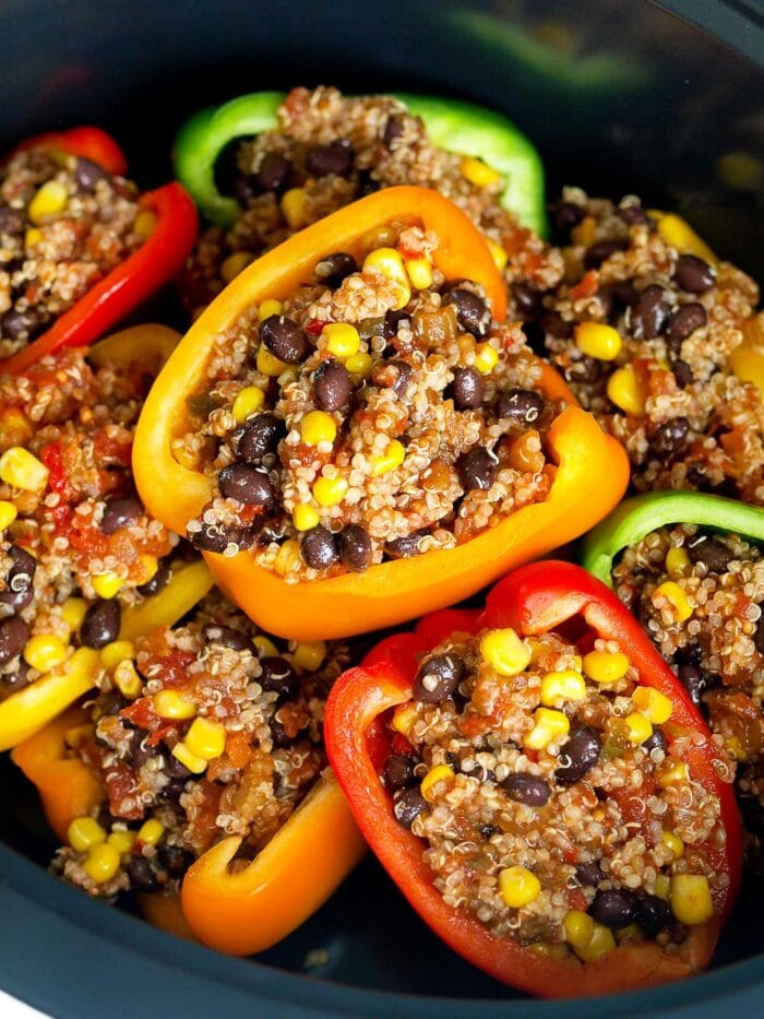 Slow cooker vegetarian stuffed bell peppers