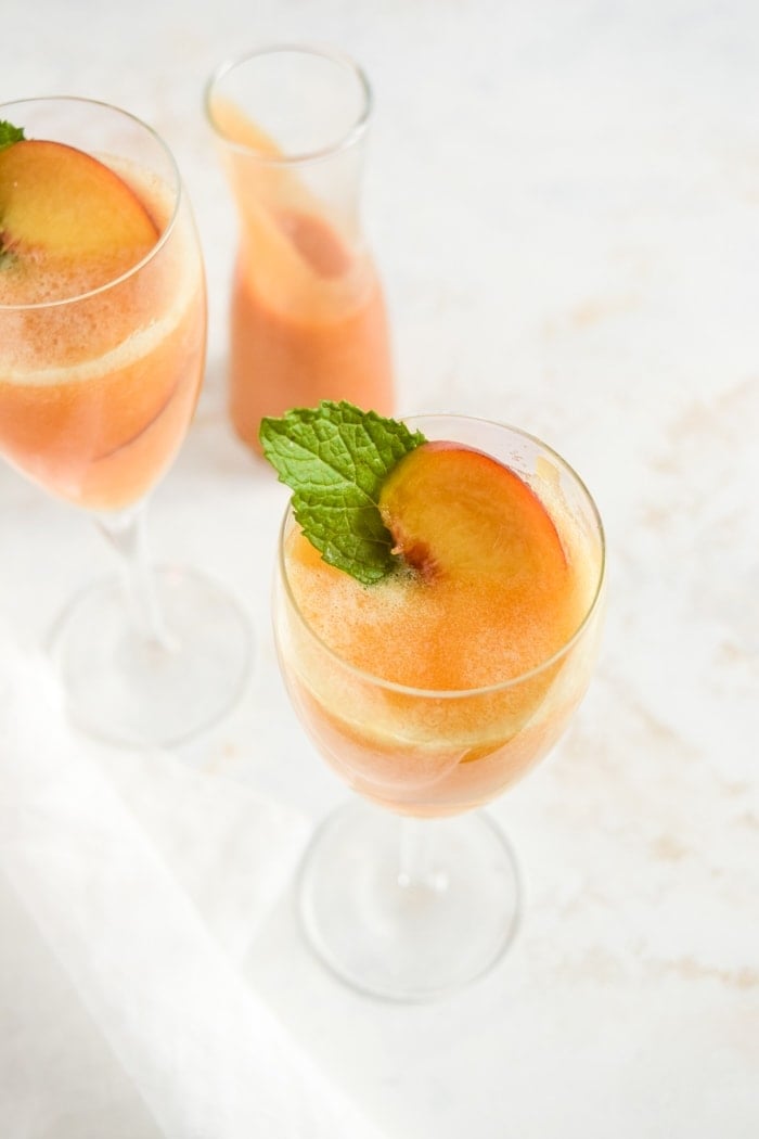Delicious and Easy to Make Peach Bellini Ice Pop Recipe