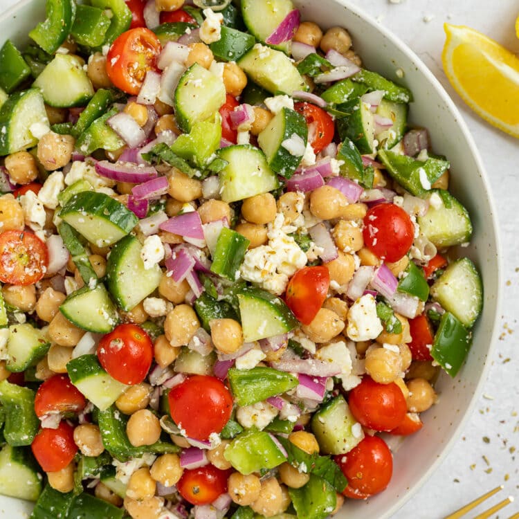 Mediterranean Chickpea Salad - 40 Aprons