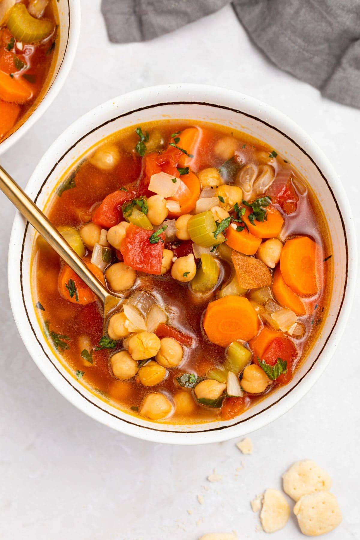 15-Minute Hearty Chickpea Soup - 40 Aprons