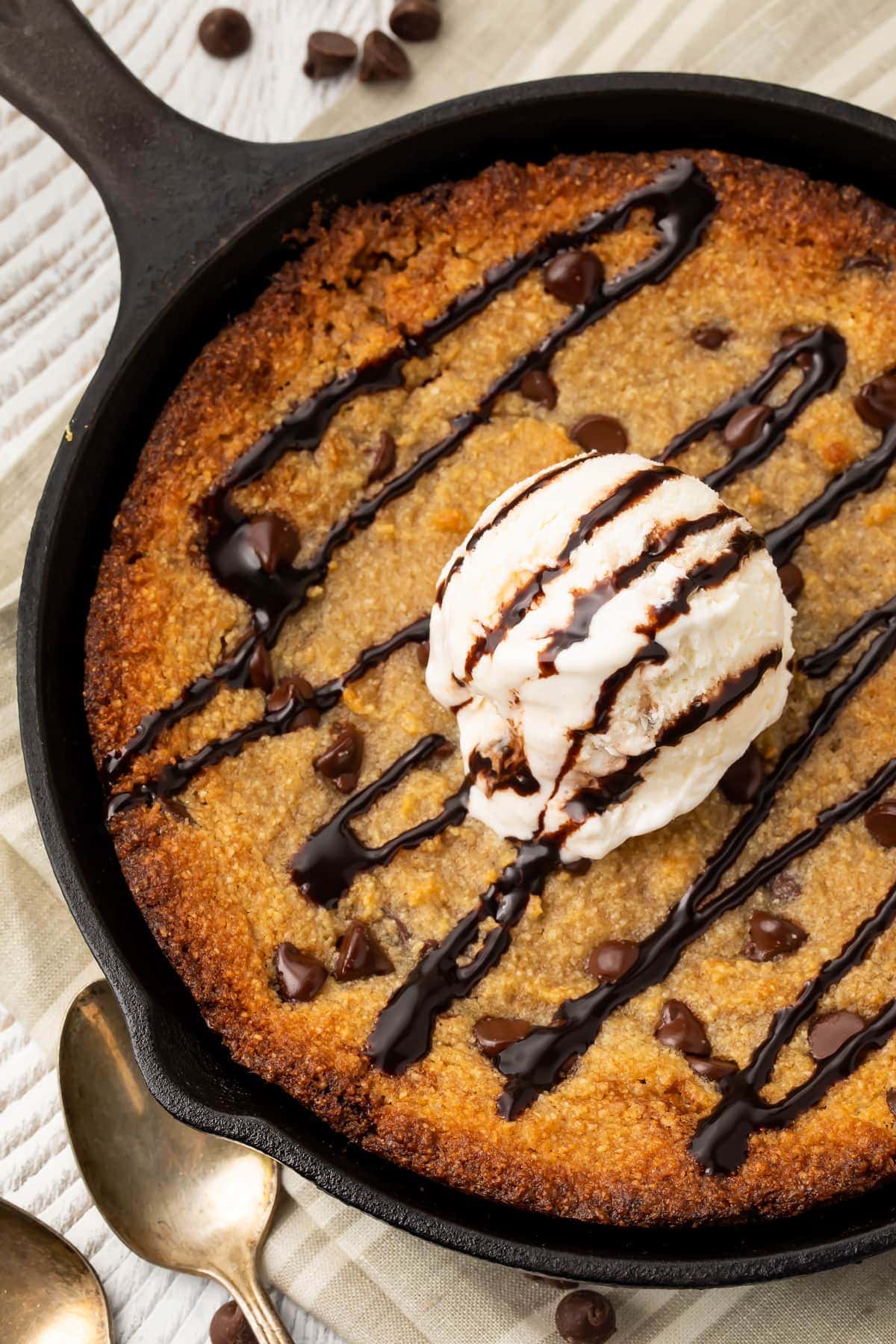 Keto Skillet Cookie