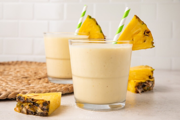 Pineapple Smoothie - 40 Aprons