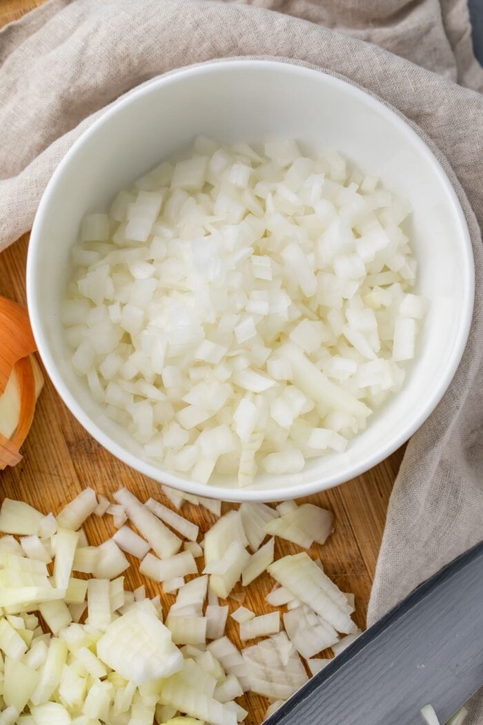 How to Mince an Onion - Easiest Minced Onions! 