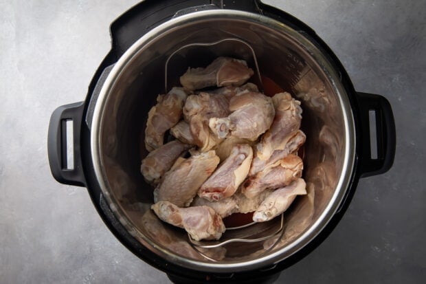 Chicken wings in Instant Pot
