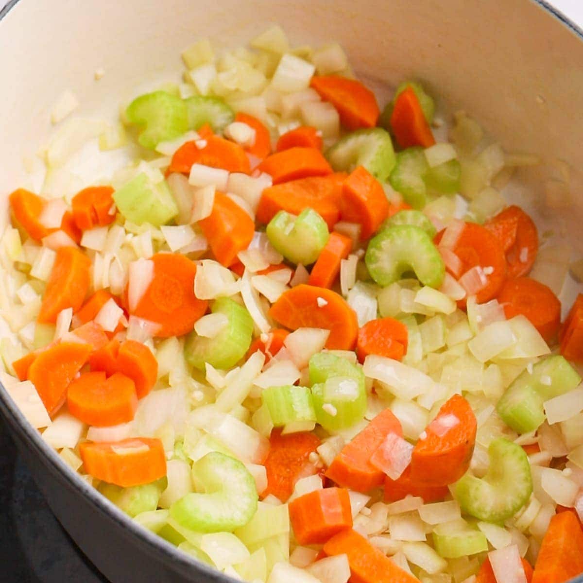 Old-Fashioned Potato Soup - 40 Aprons