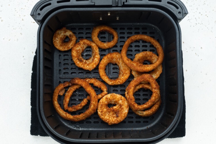 frozen onion rings in air fryer step 2
