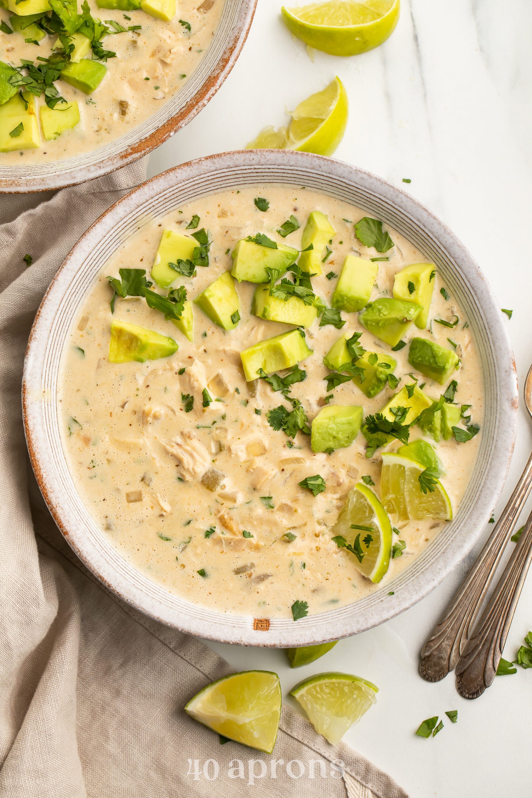 Healthy Crockpot White Chicken Chili (High-Protein!)