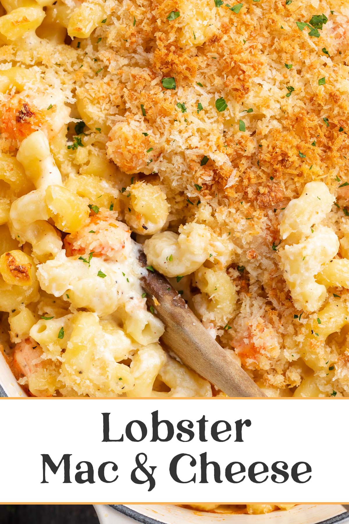 Pin graphic for lobster mac and cheese.