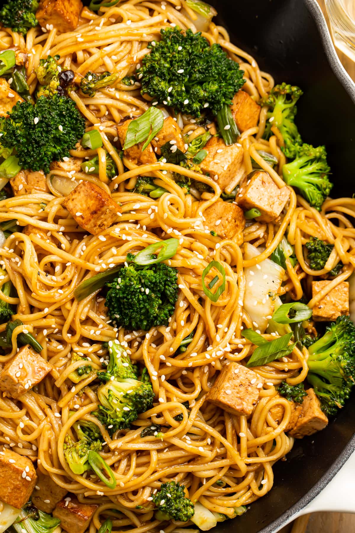 A mini update to my cast iron, here's it cooking a ramen stir fry! In  keeping with me trying to learn how to cook cheap for college, this whole  meal works out