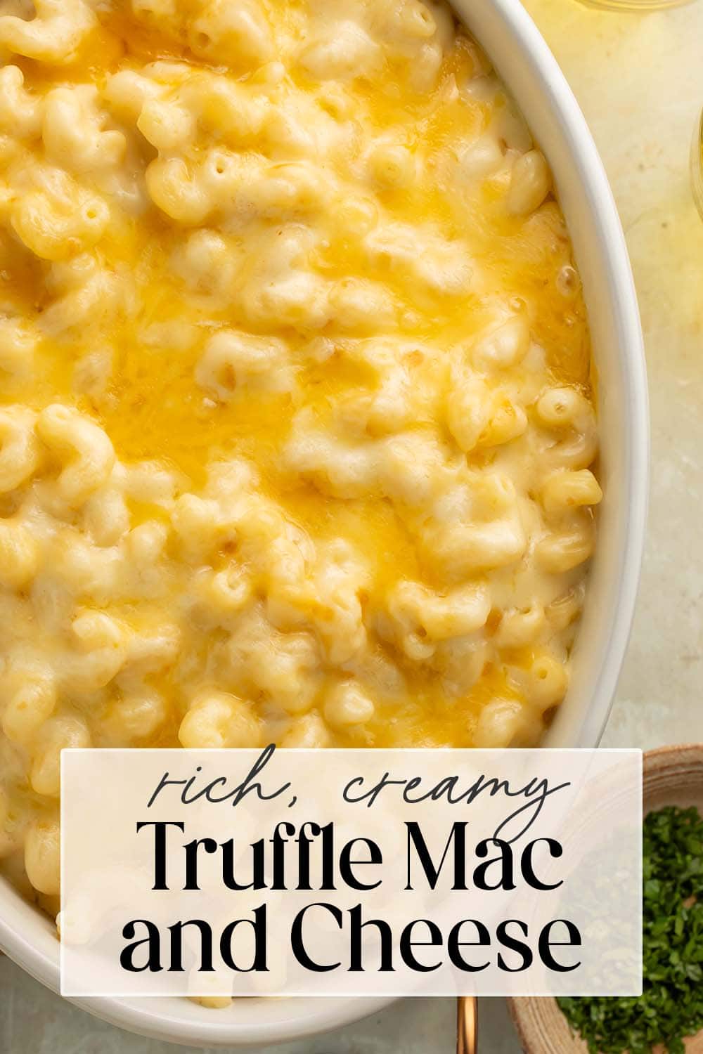 Pin graphic for truffle mac and cheese.